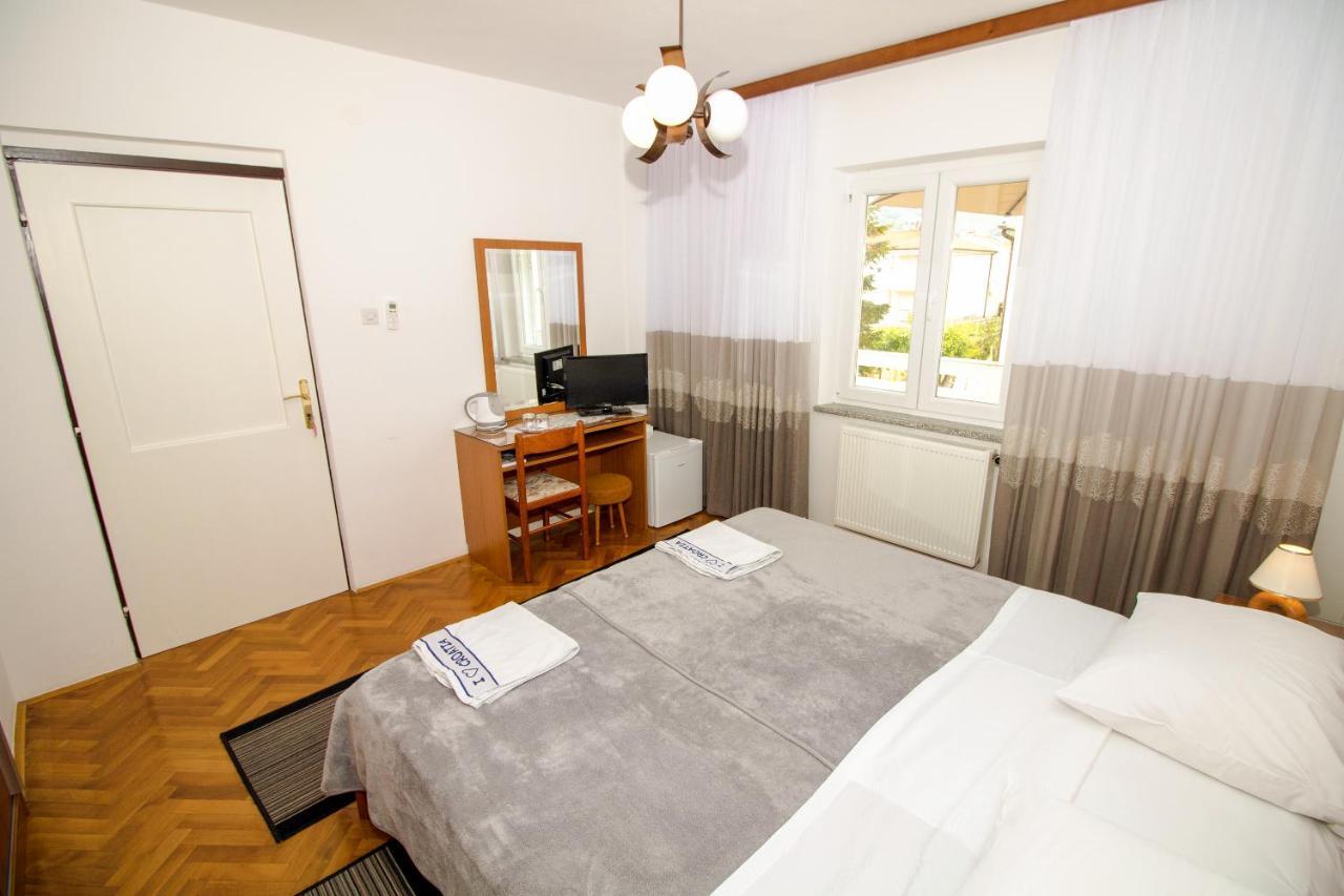 Rooms & Apartment Albina Башка Екстер'єр фото