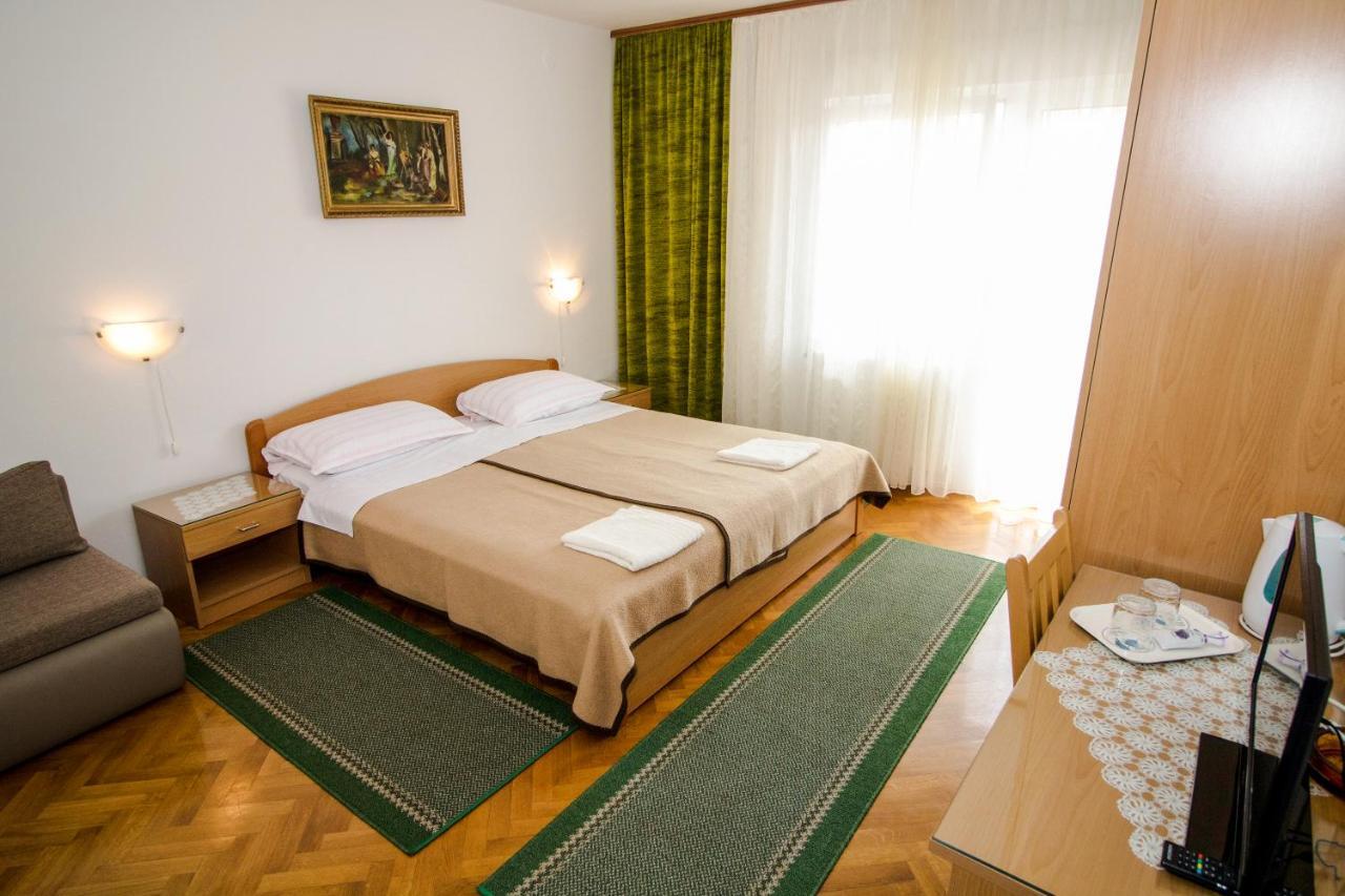 Rooms & Apartment Albina Башка Екстер'єр фото