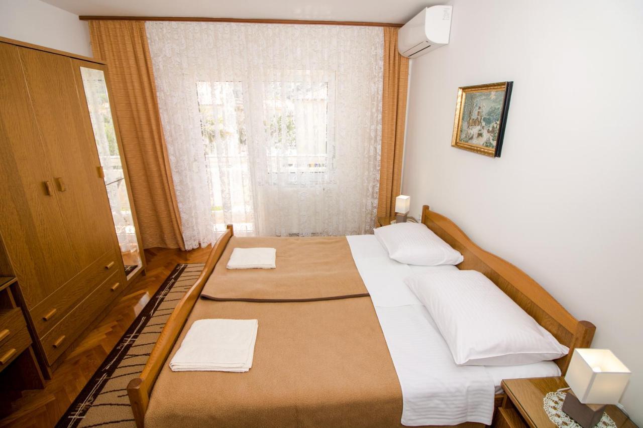 Rooms & Apartment Albina Башка Екстер'єр фото