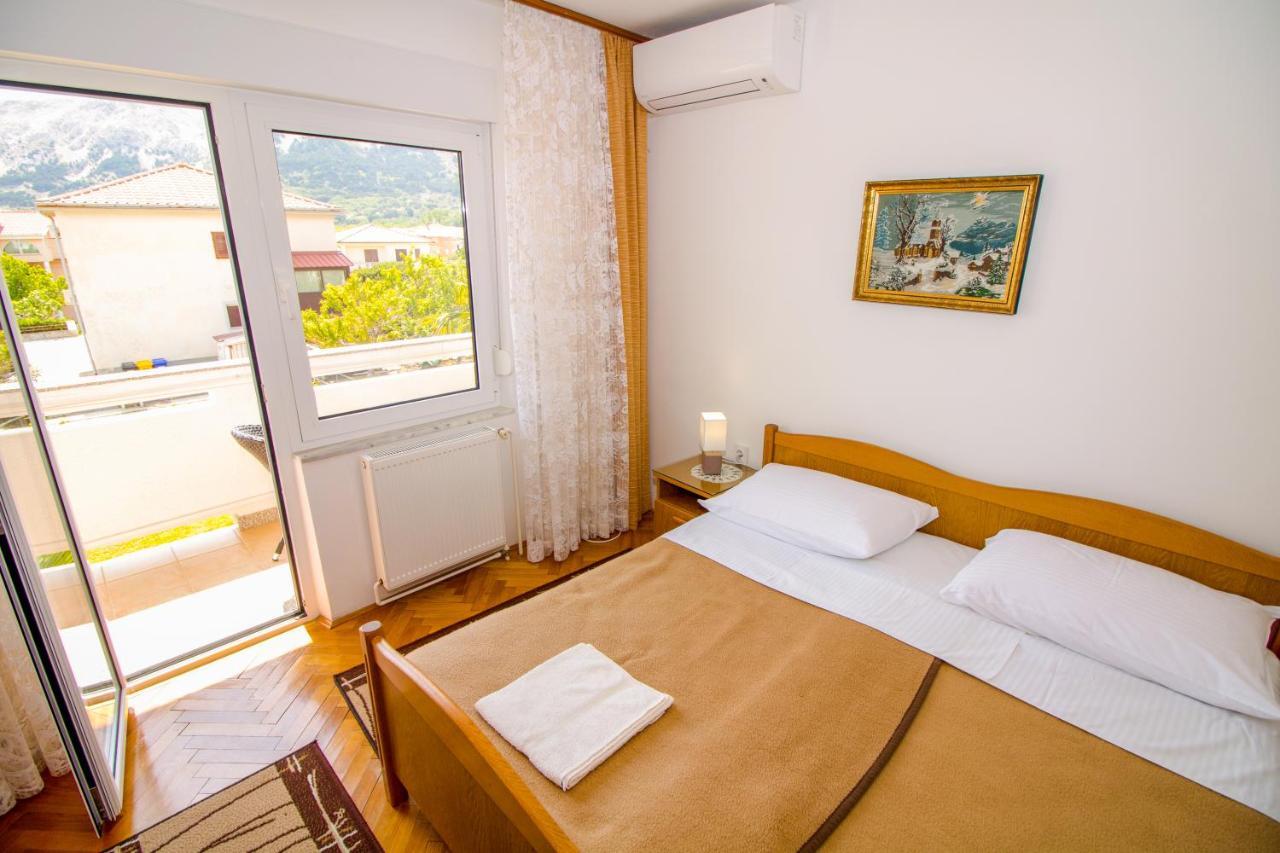 Rooms & Apartment Albina Башка Екстер'єр фото