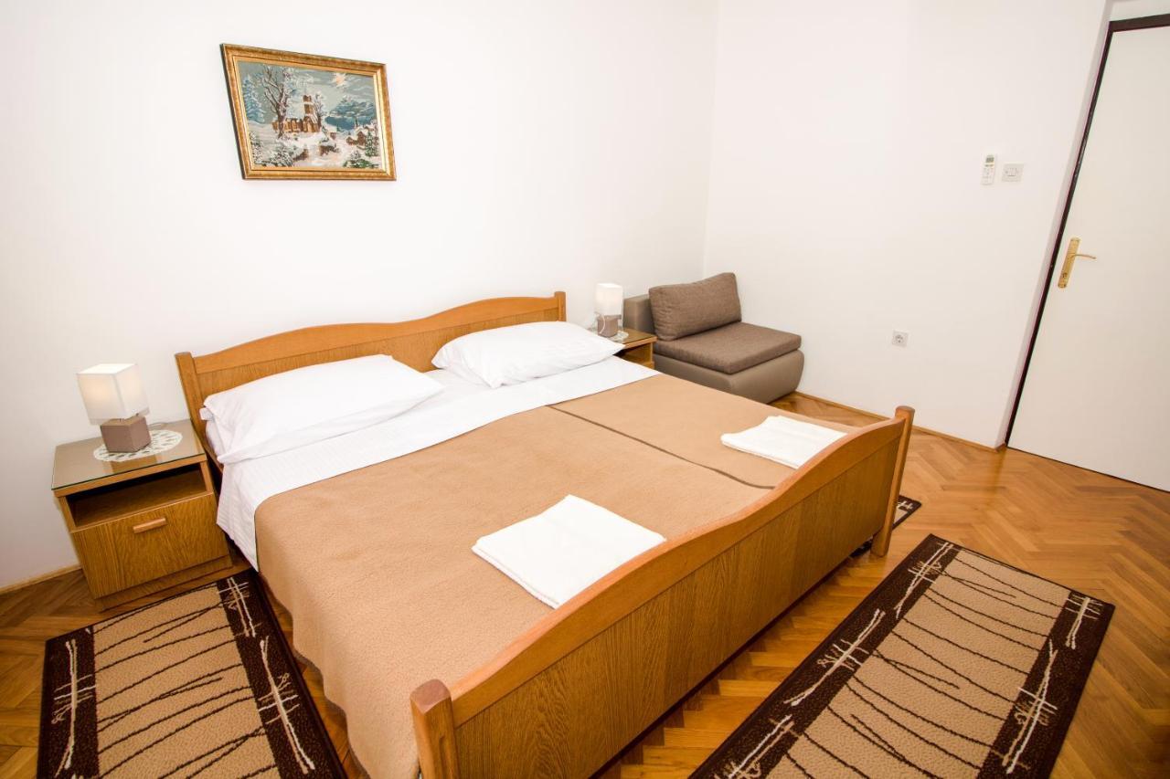 Rooms & Apartment Albina Башка Екстер'єр фото