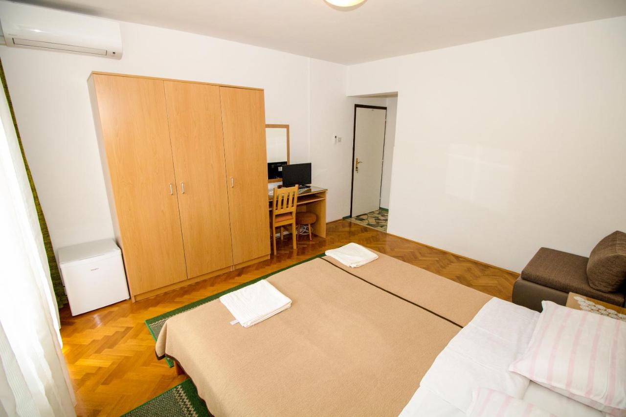 Rooms & Apartment Albina Башка Екстер'єр фото