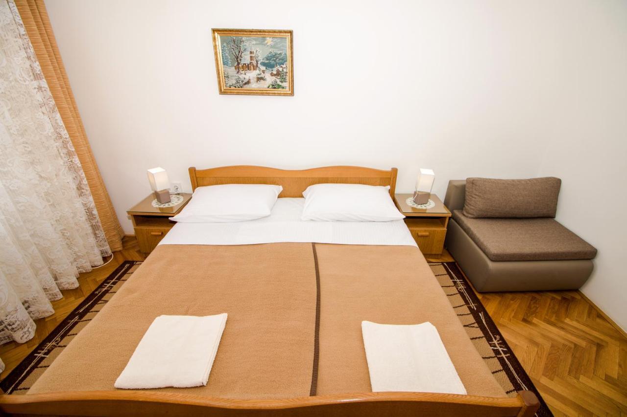 Rooms & Apartment Albina Башка Екстер'єр фото