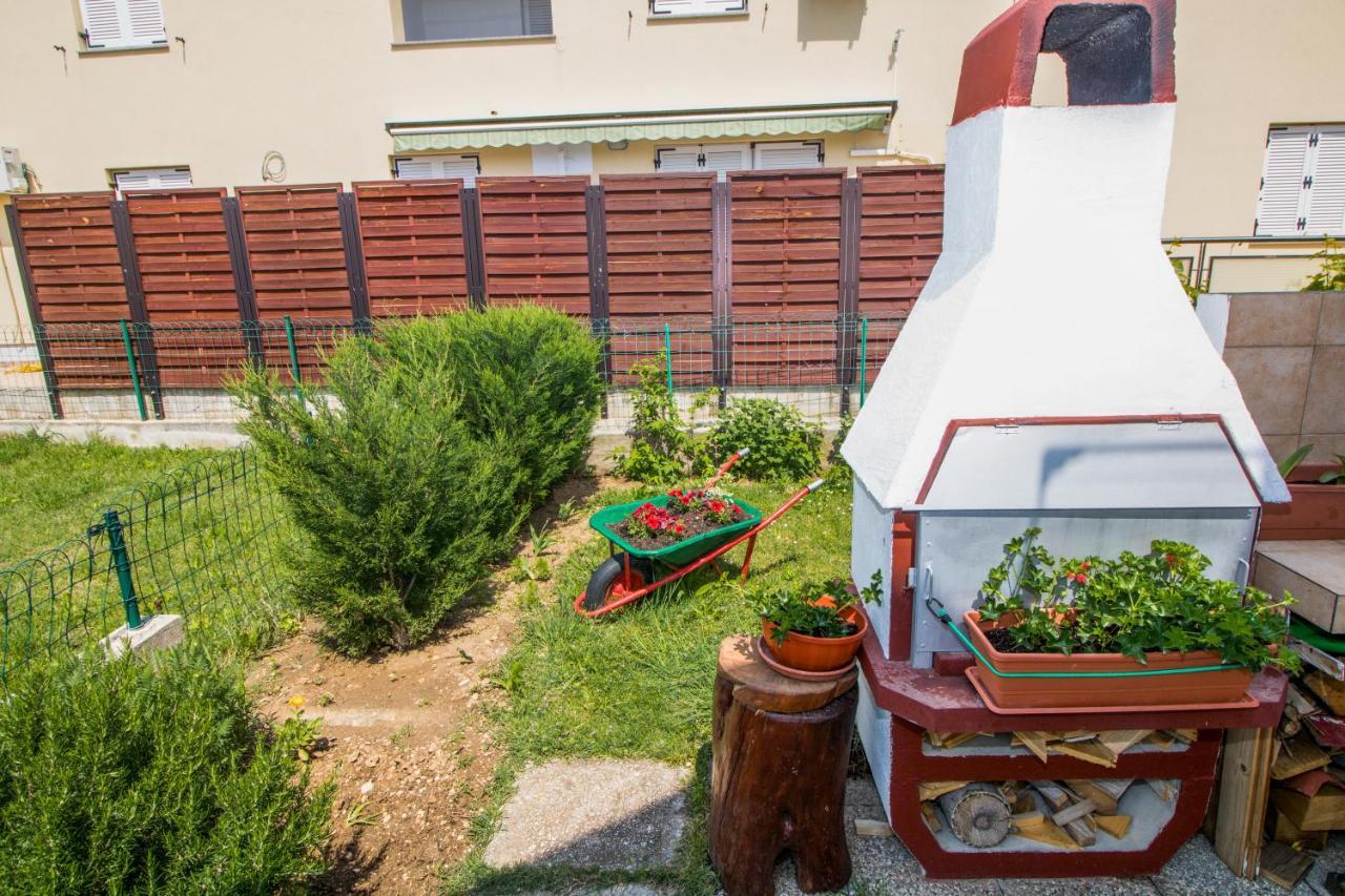Rooms & Apartment Albina Башка Екстер'єр фото