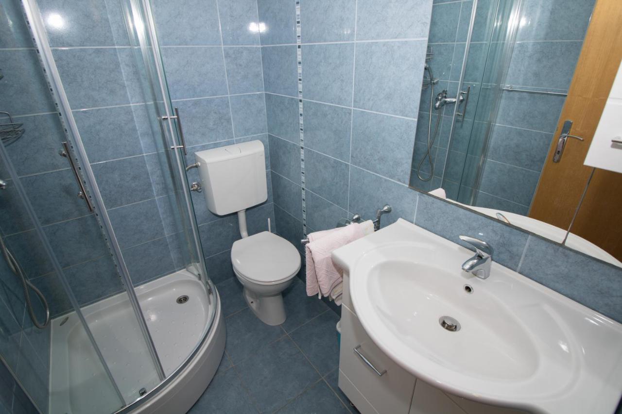 Rooms & Apartment Albina Башка Екстер'єр фото